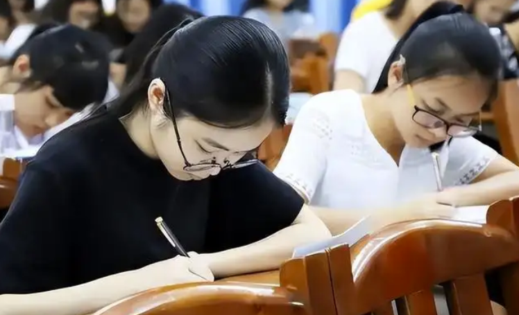 政铭公考:本科考公有希望吗?(图2) 教师21.png